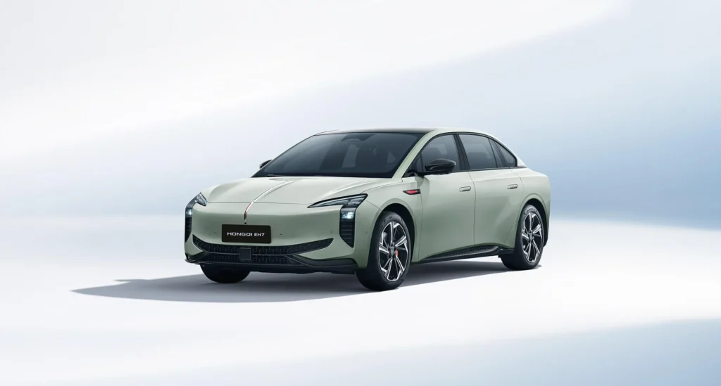 Hongqi EH7 – skrå forfra