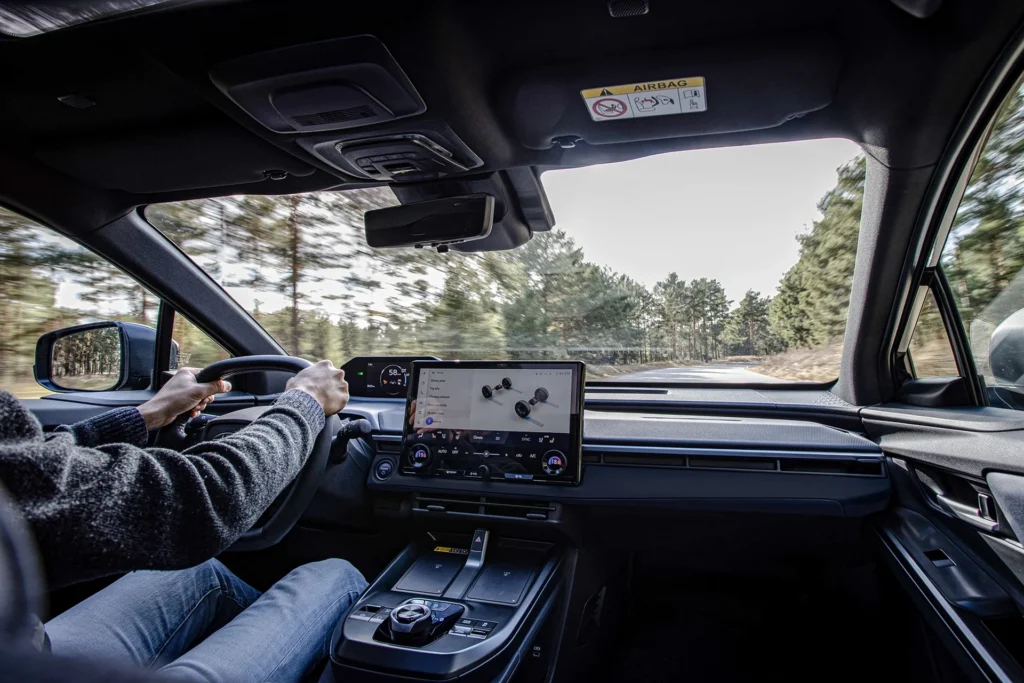Subaru E-Outback – kabine