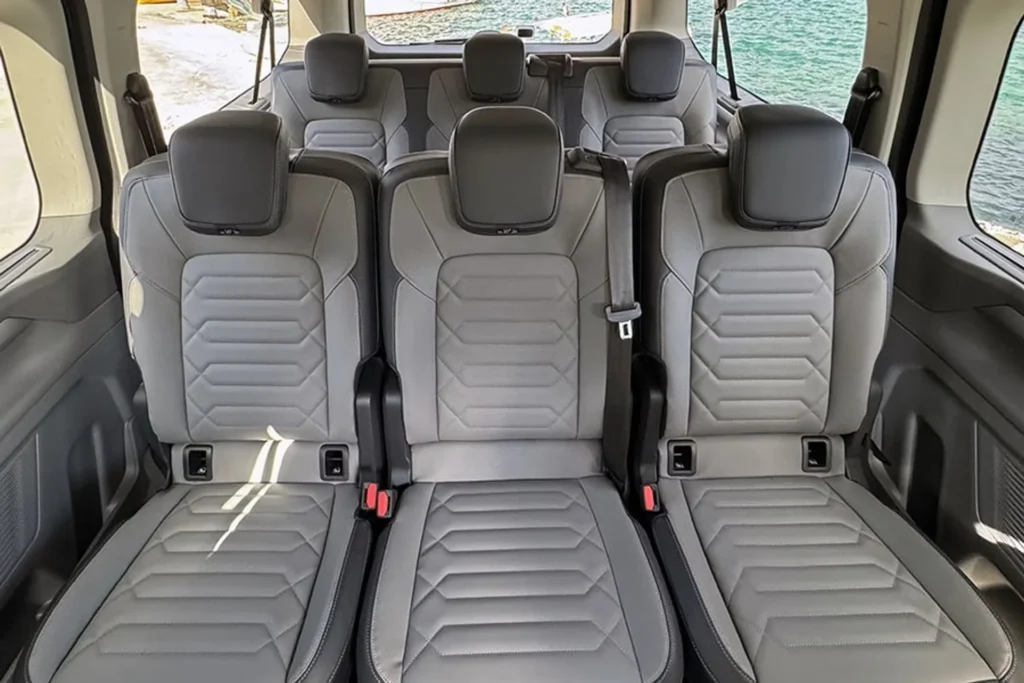 Volkswagen e-Caravelle – bagsæder