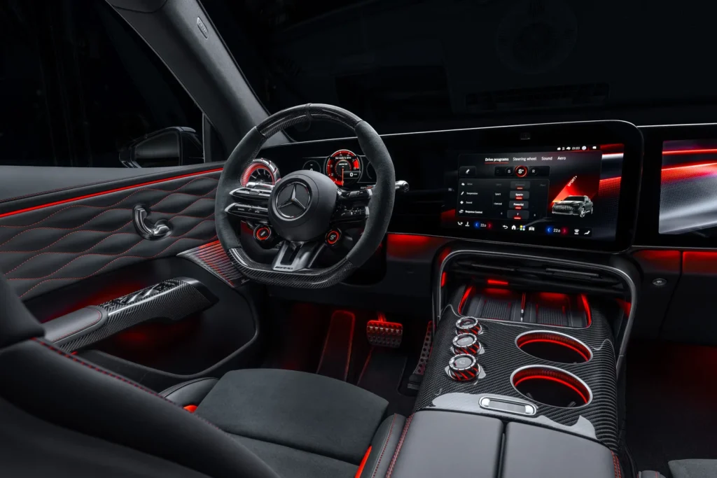 Mercedes-Benz AMG GT SUV – kabine