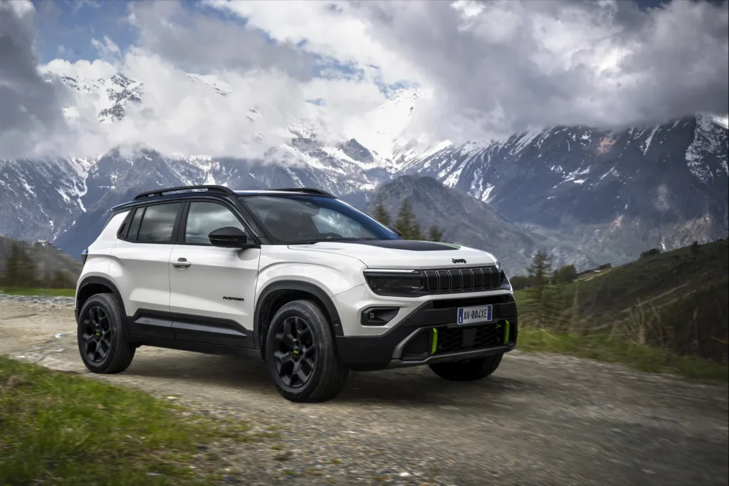 Jeep Avenger – skrå forfra