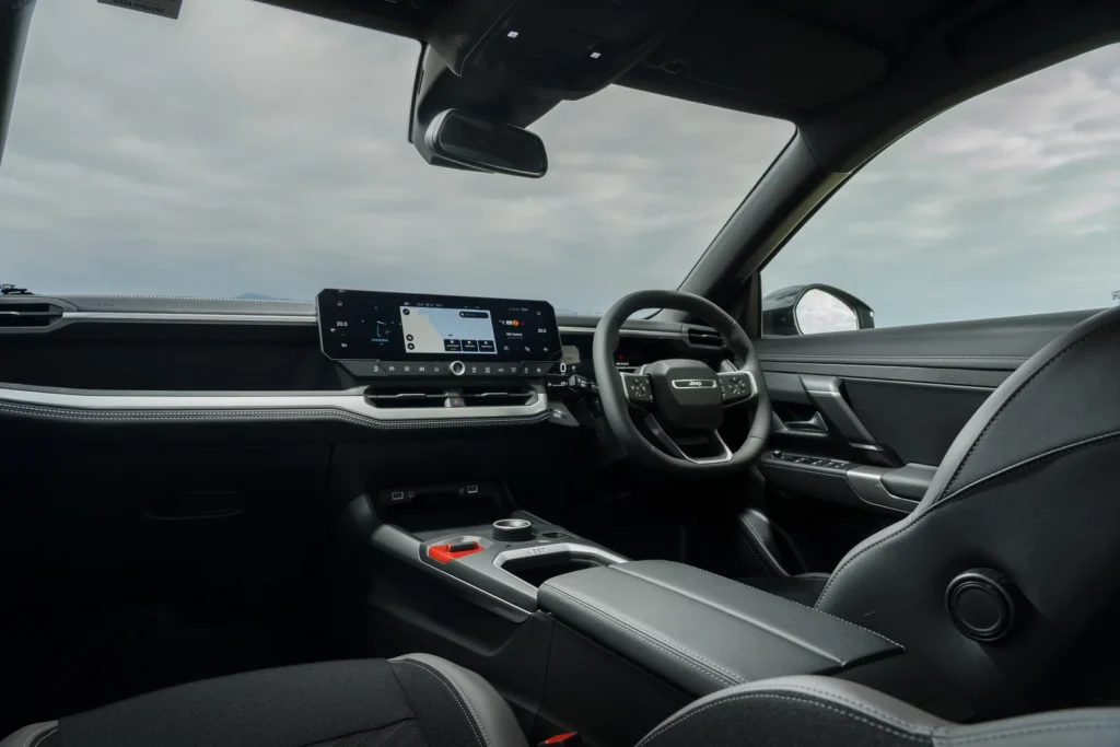 Jeep Compass – kabine
