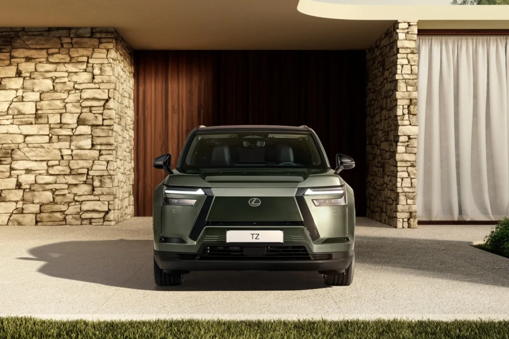 Lexus TZ – forfra