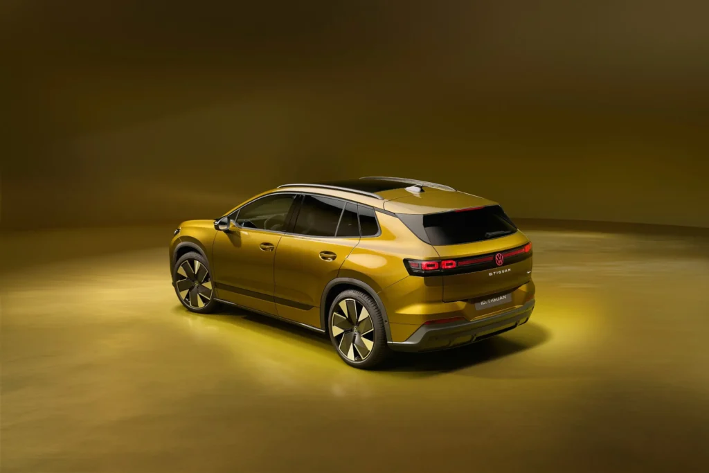 Volkswagen ID. Tiguan – skrå bagfra